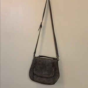 Urban Expressions Highland crossbody saddle bag